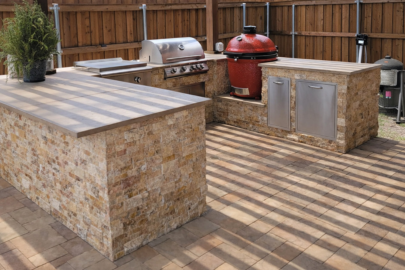 Outdoor kitchen masonry